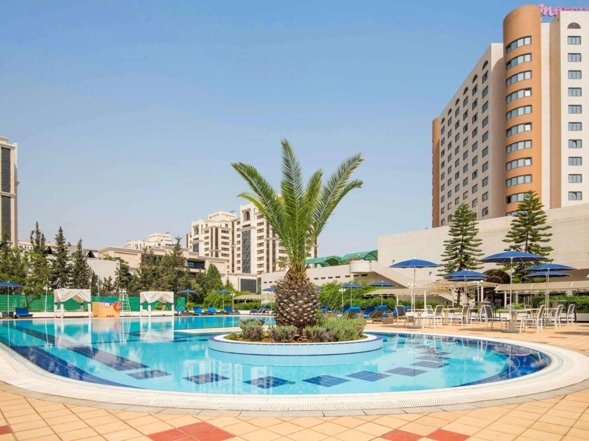 Hotel Mercure Alger Aeroport Dar el Beïda Eksteriør bilde The pool at the hotel