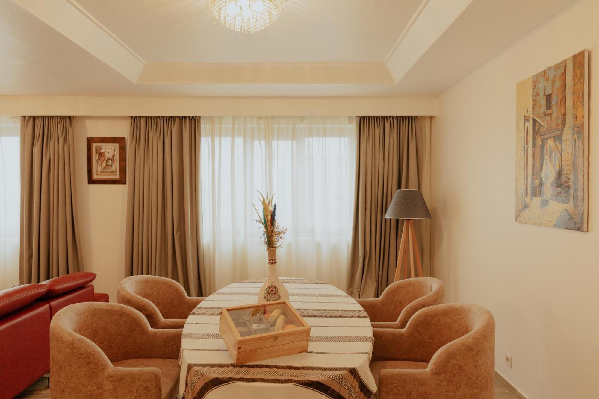 Hotel Mercure Alger Aeroport Dar el Beïda Eksteriør bilde A living room